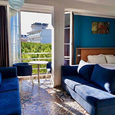 Hotel Monaco & Garden Голем Екстериор снимка